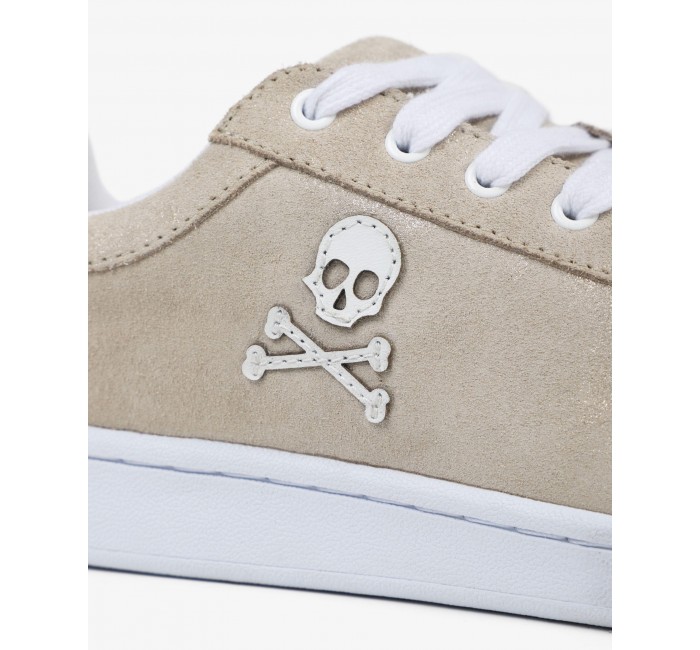 MILKY SUEDE SNEAKER
