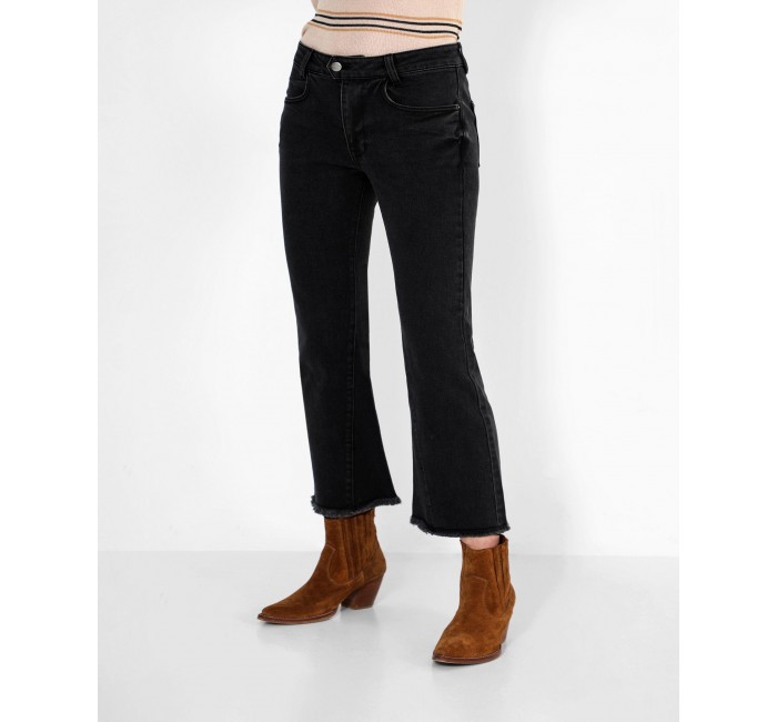 NEW ANKLE FLARE DENIM