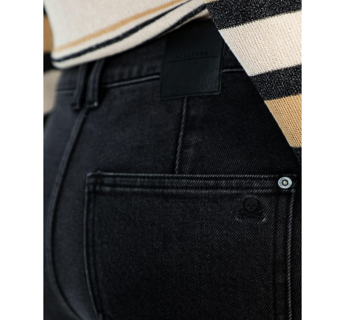 NEW ANKLE FLARE DENIM
