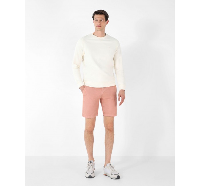 OUTFITTERS SHORTS
